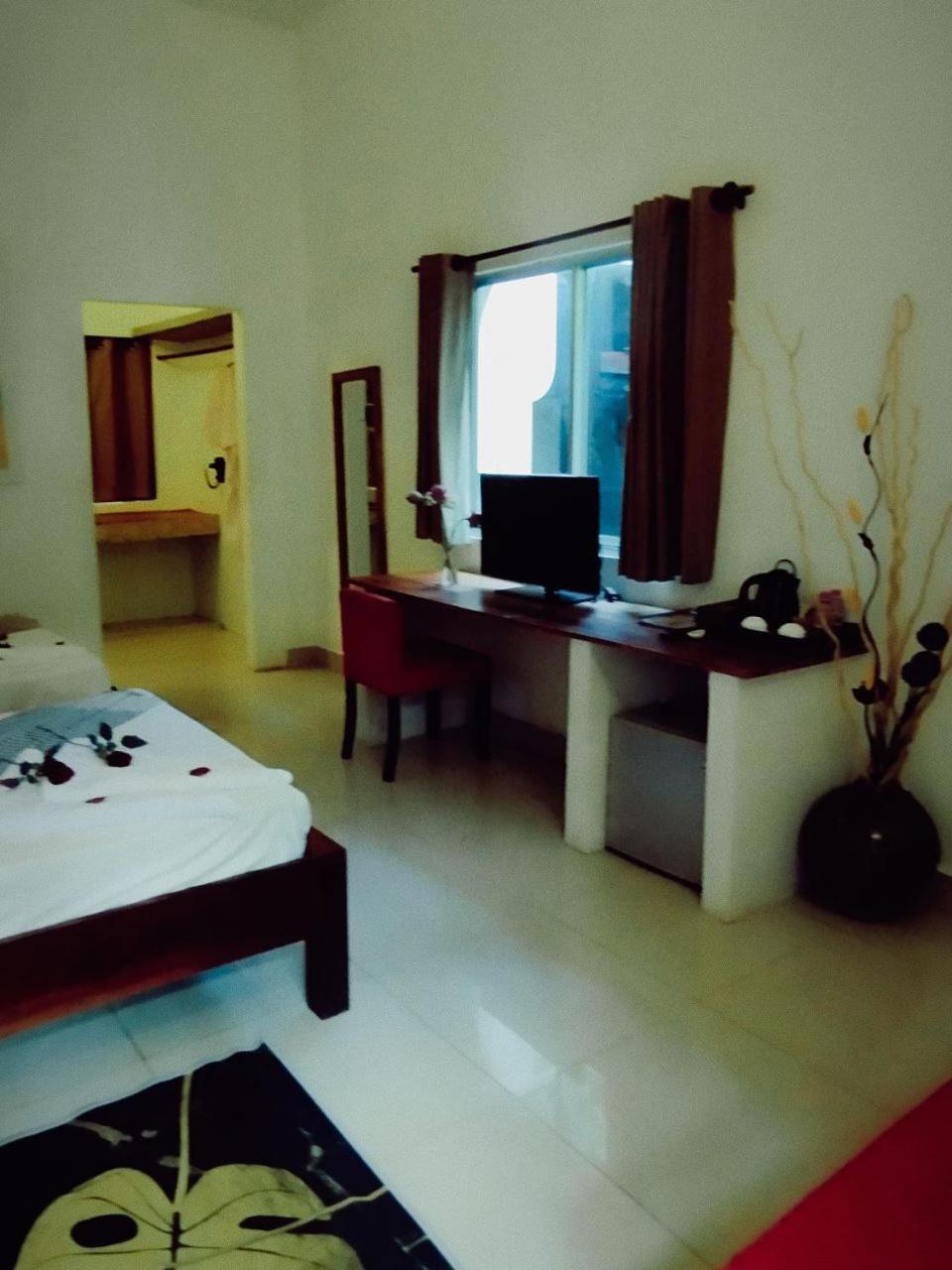 River And Villa Siem Reap Exterior photo